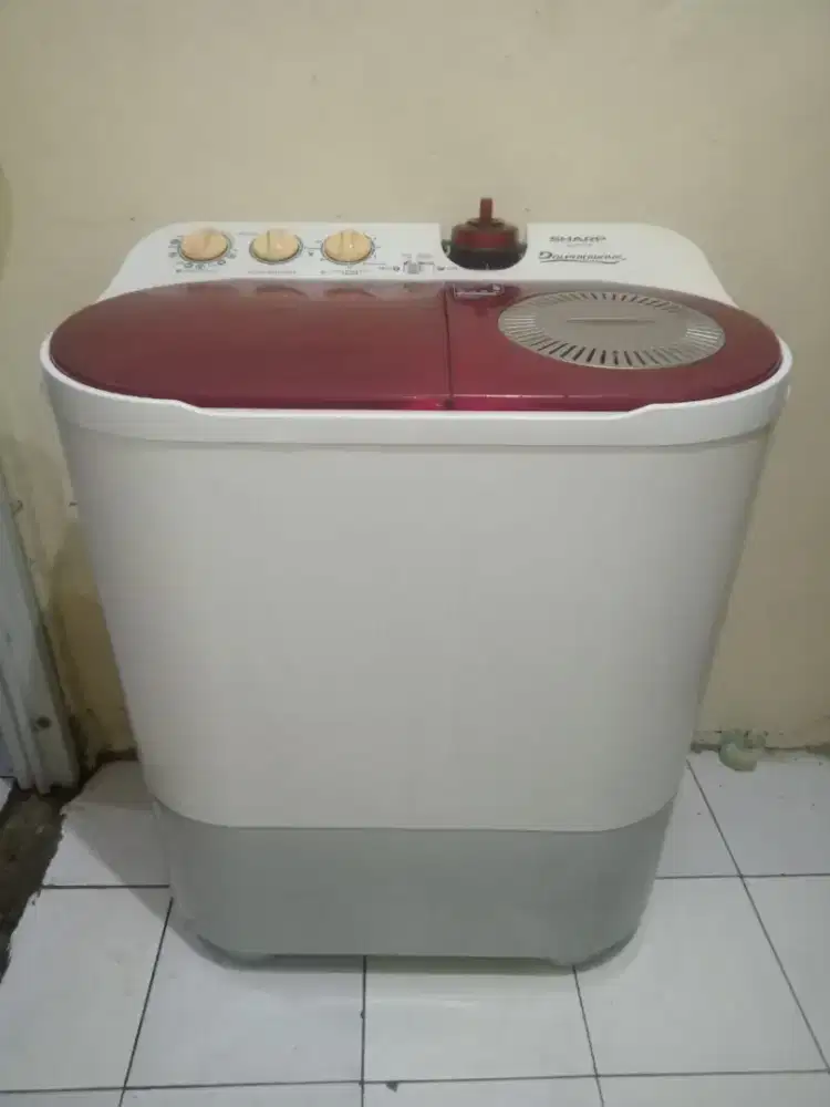 Mesin cuci 2tbg merk Sharp ES-T77DA