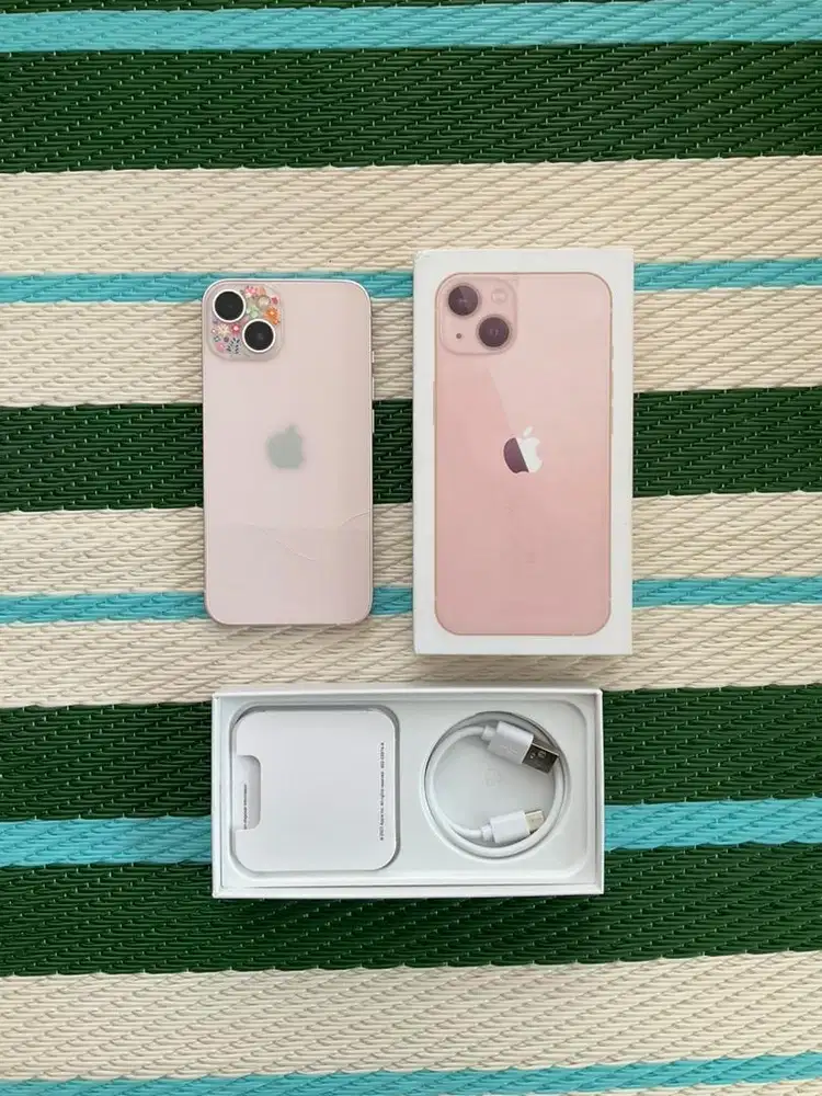 Iphone 13 pink 128gb inter (sinyal aman)