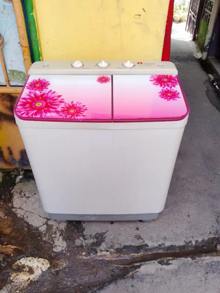 Mesin cuci daimitsu 9kg