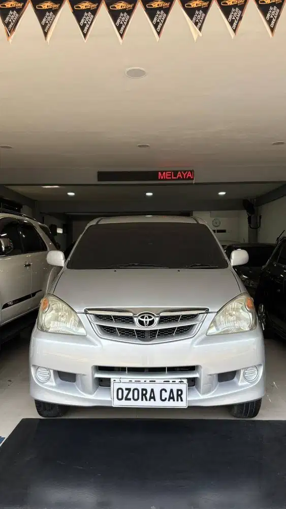 Toyota Avanza E M/T