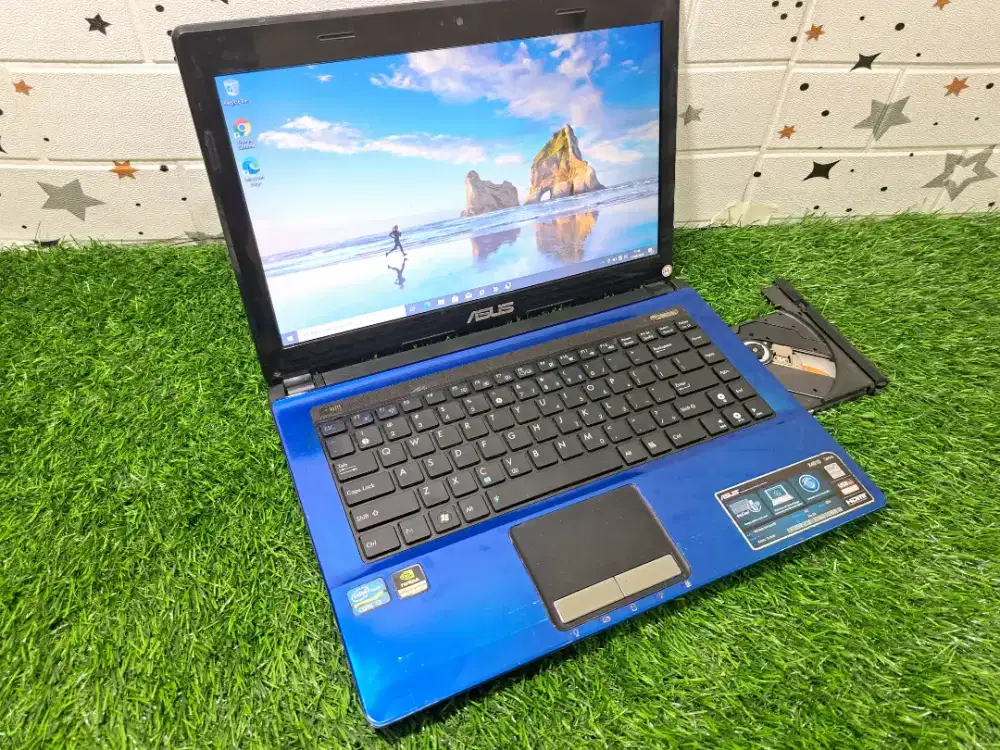 Laptop asus K43 core i3 ram 4 normal semua siap pakai lancar jaya