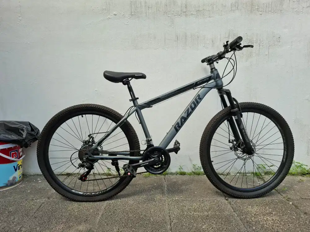 Sepeda MTB Razor