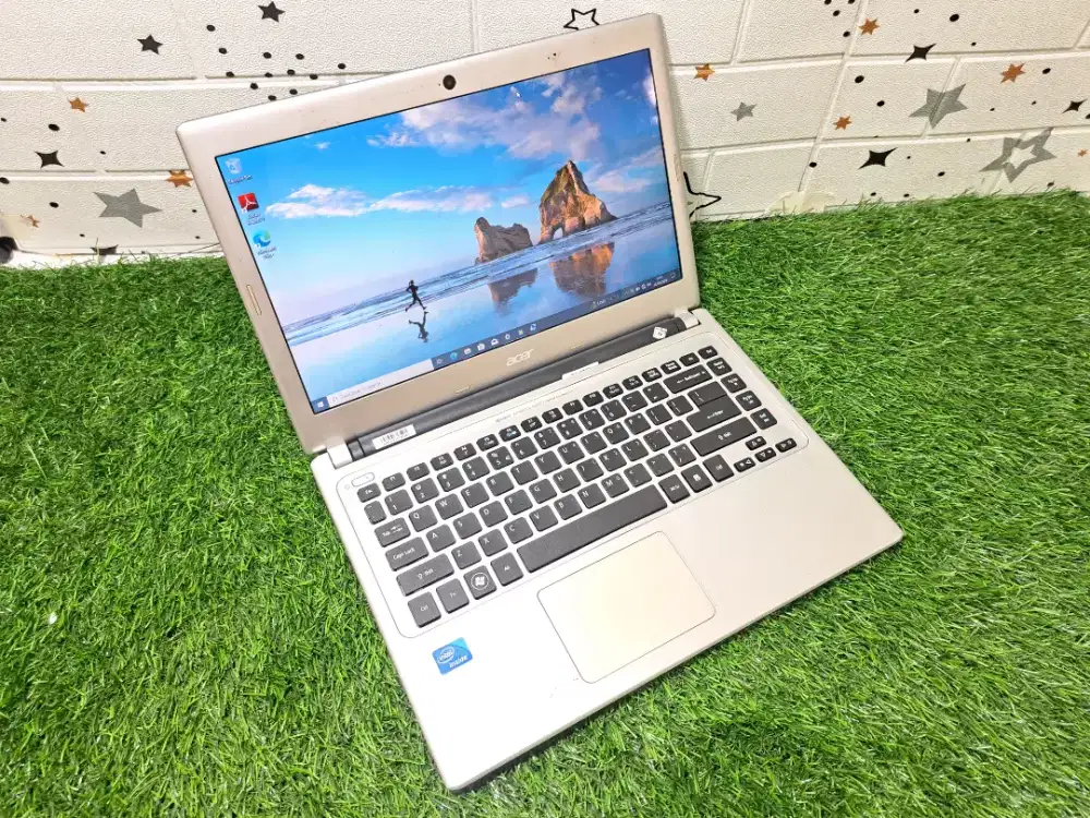 Jual BU laptop acer v5 ram 4siap pakai lancar jaya