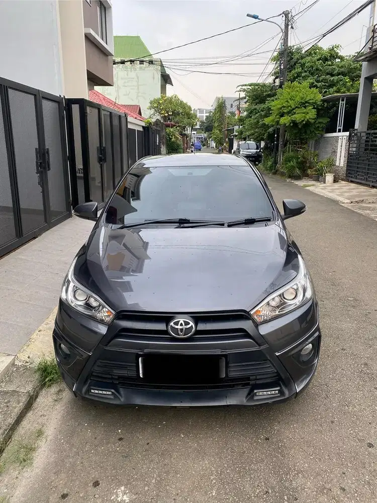 Yaris trd 2015 pemakaian pribadi
