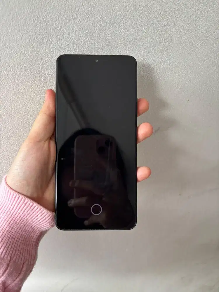 POCO F6 RAM 12/512 GB WARNA BLACK