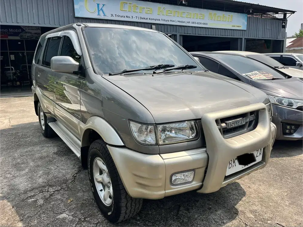Isuzu Panther Touring 2.5 Turbo 2004