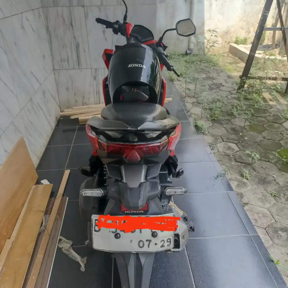 Dijual motor HONDA VARIO 125 TH 2019 WARNA  MERAH