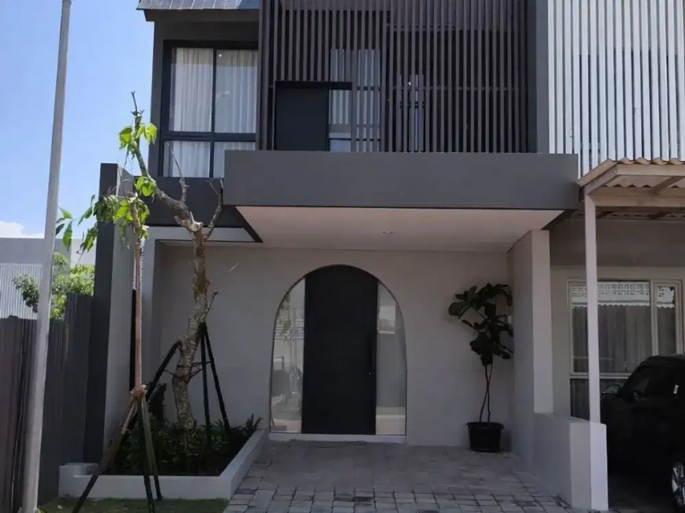 Dijual Rumah Dian Istana