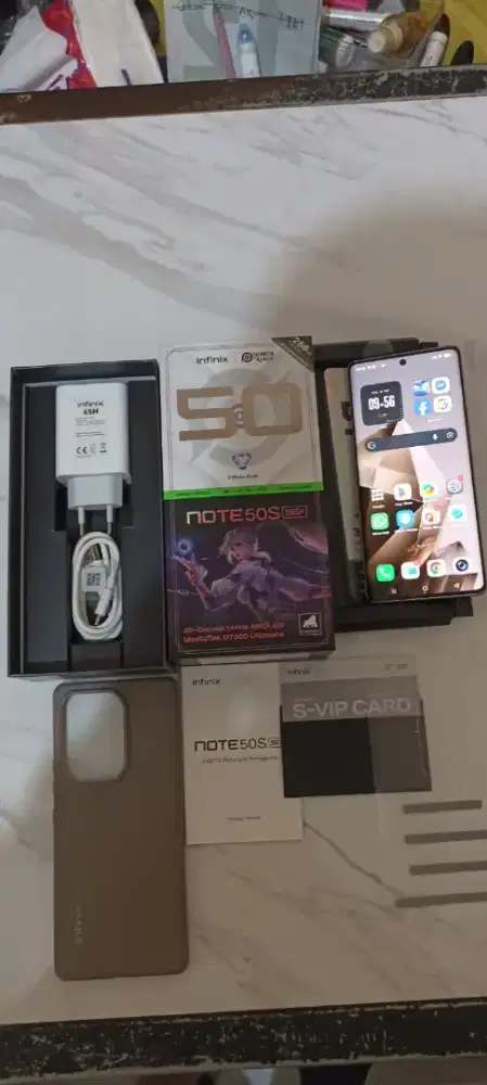 Infinix note 50s 5G+ 8/256, garansi panjang on bln April 2027