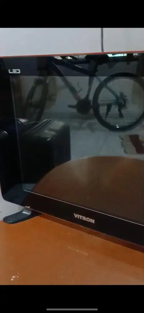 Tv led 17 inch merk vitron