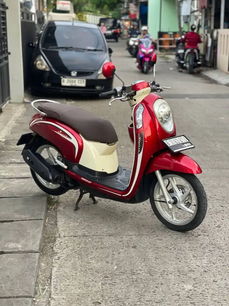 HONDA SCOOPY FI STYLISH 2013