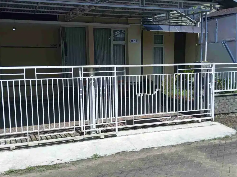 Rumah perum Graha Timur Purwokerto, pusat kota, dekat pasar Wage