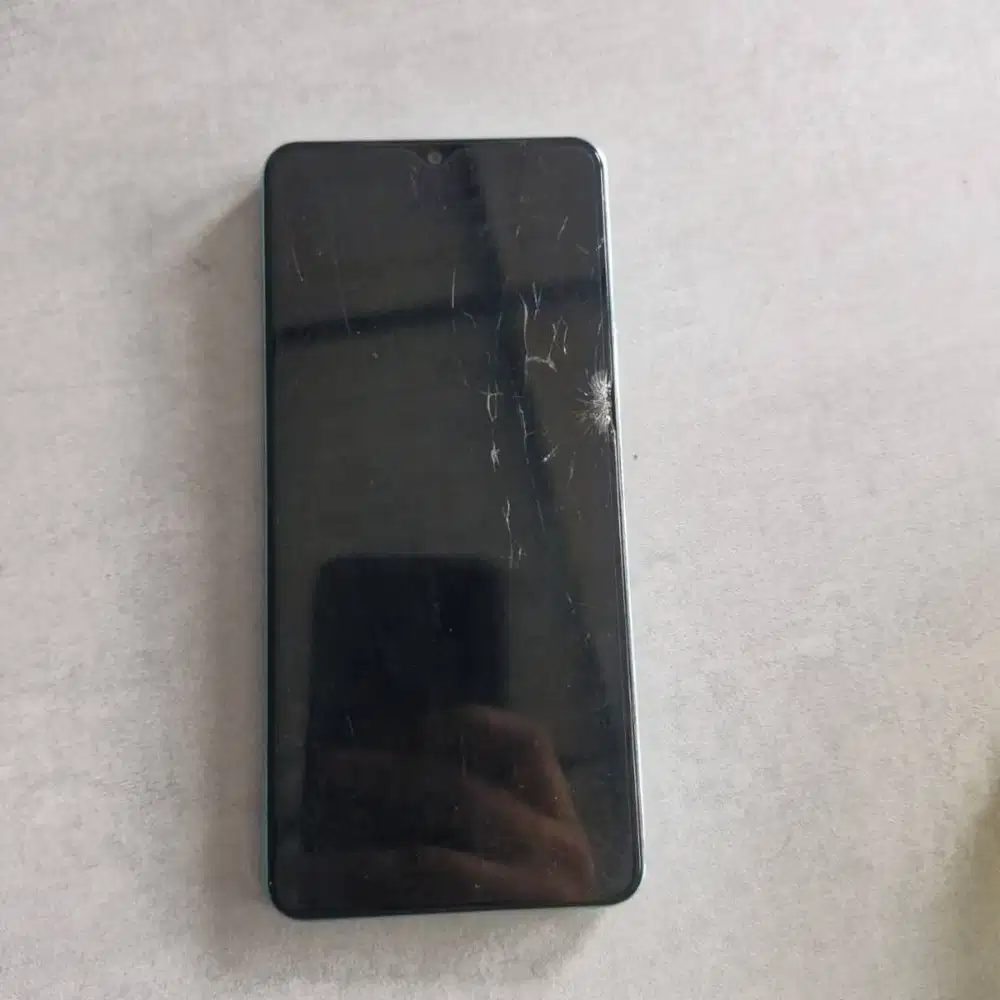 Vivo Y27 6GB/128GB Dus+Charger lengkap