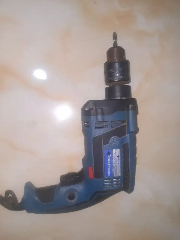Mesin bor listrik tangan merk Benz Impact Drill 13mm