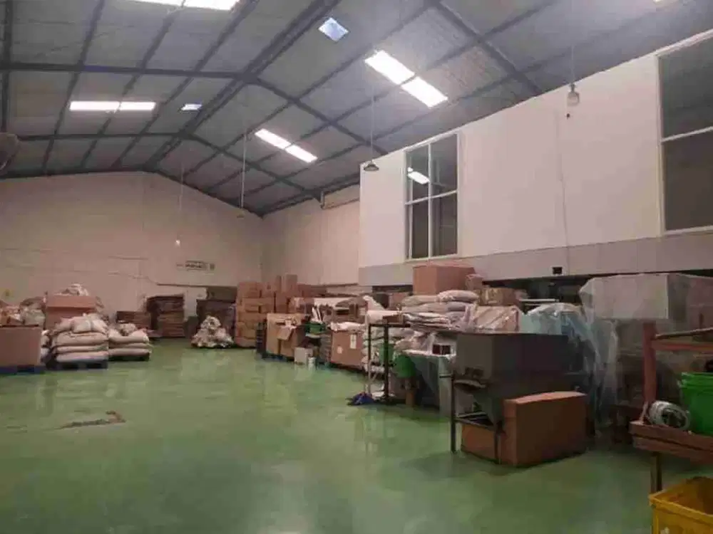 Gudang Safe n Lock Akses Nol Raya Lingkar Timur di Sidoarjo