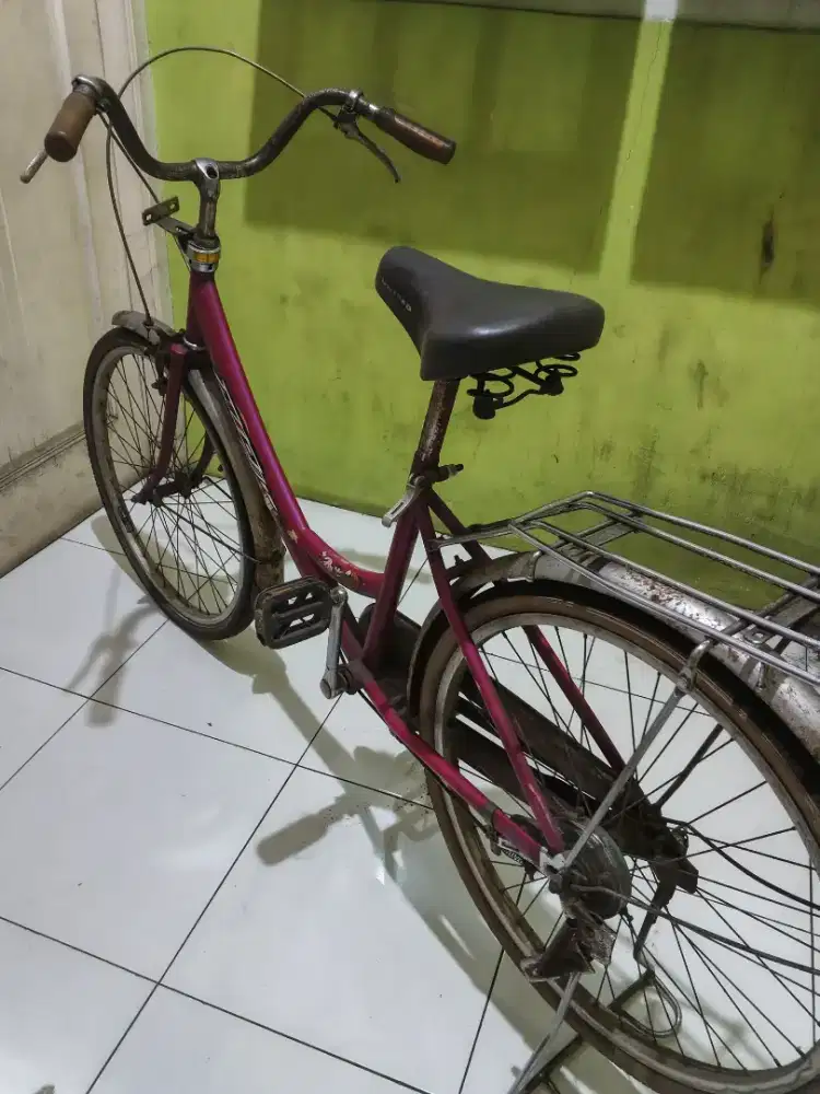 Masih bisa di pakai,jual apa adanya