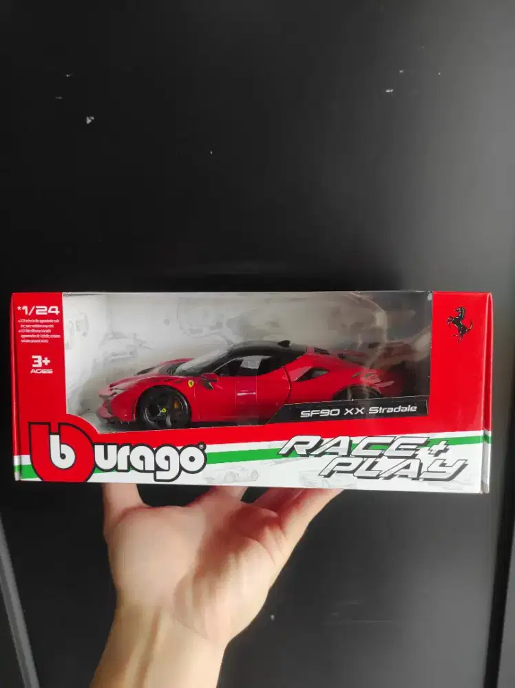Bburago Ferrari SF90XX skala 1/24 segel