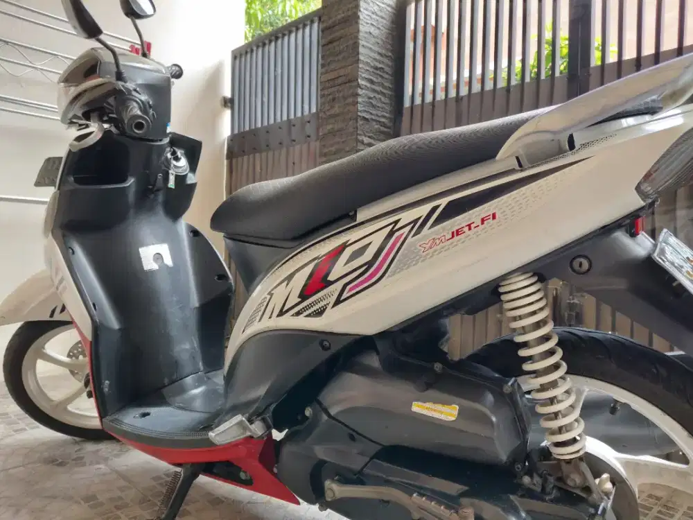 Bismillah dijual motor Mio J 2012