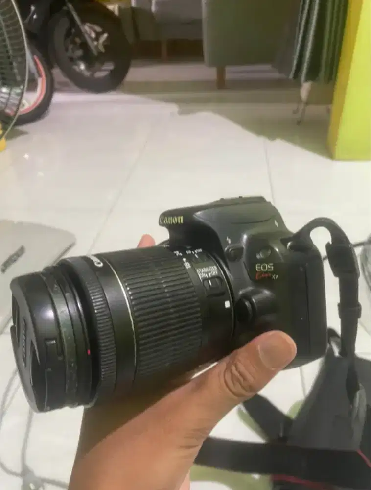 EOS Kiss x7 (Canon 100D)