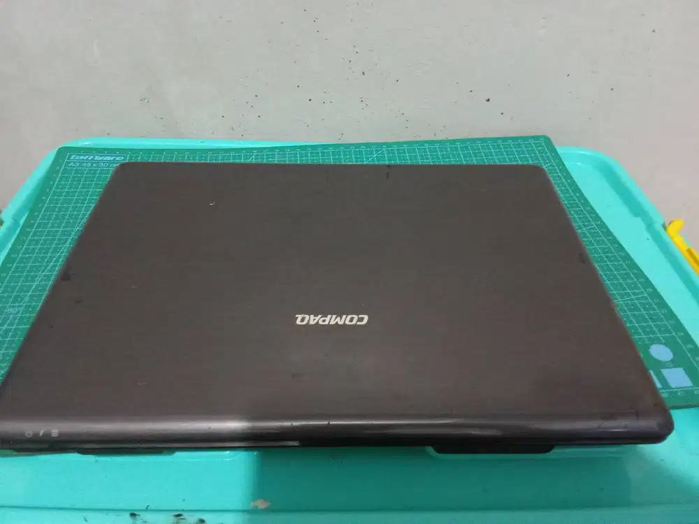 Laptop HP Compaq Presario V3000