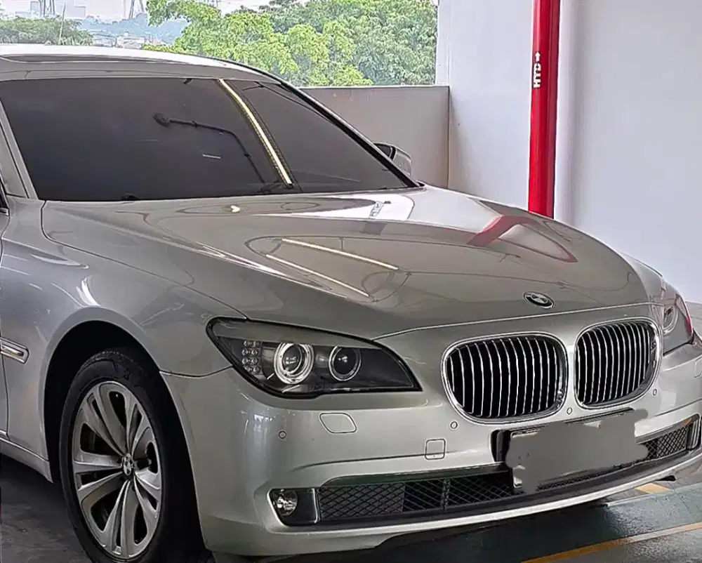 Mobil Bmw 7 serie