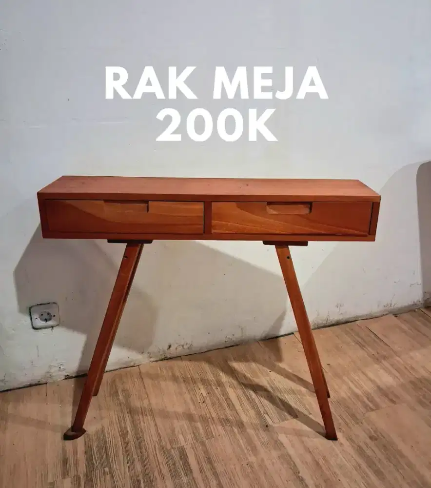 Meja dekorasi cafe