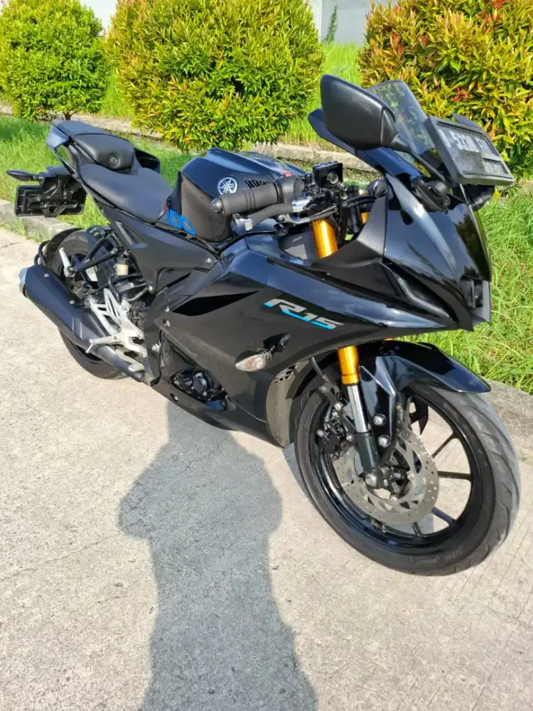 Yamaha R15 v4 2022