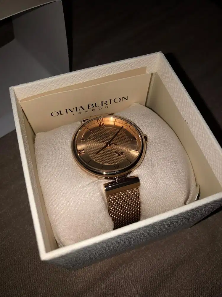 (BELUM PERNAH DIPAKAI) Jam tangan olivia burton original