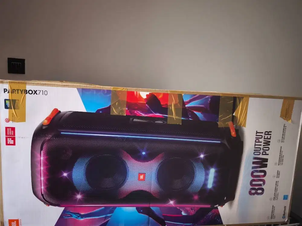 JBL party box 710