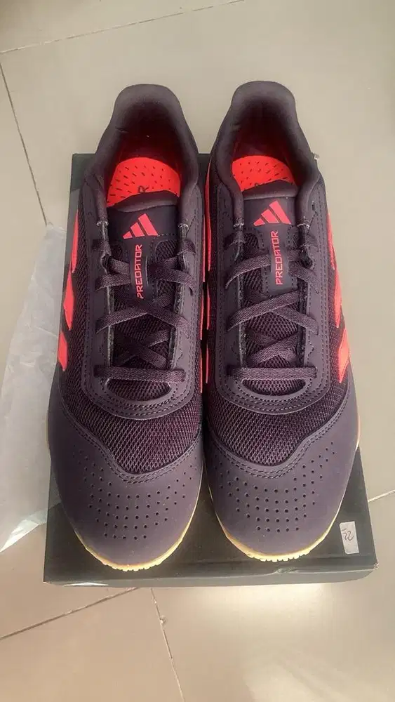 Sepatu adidas terbaru