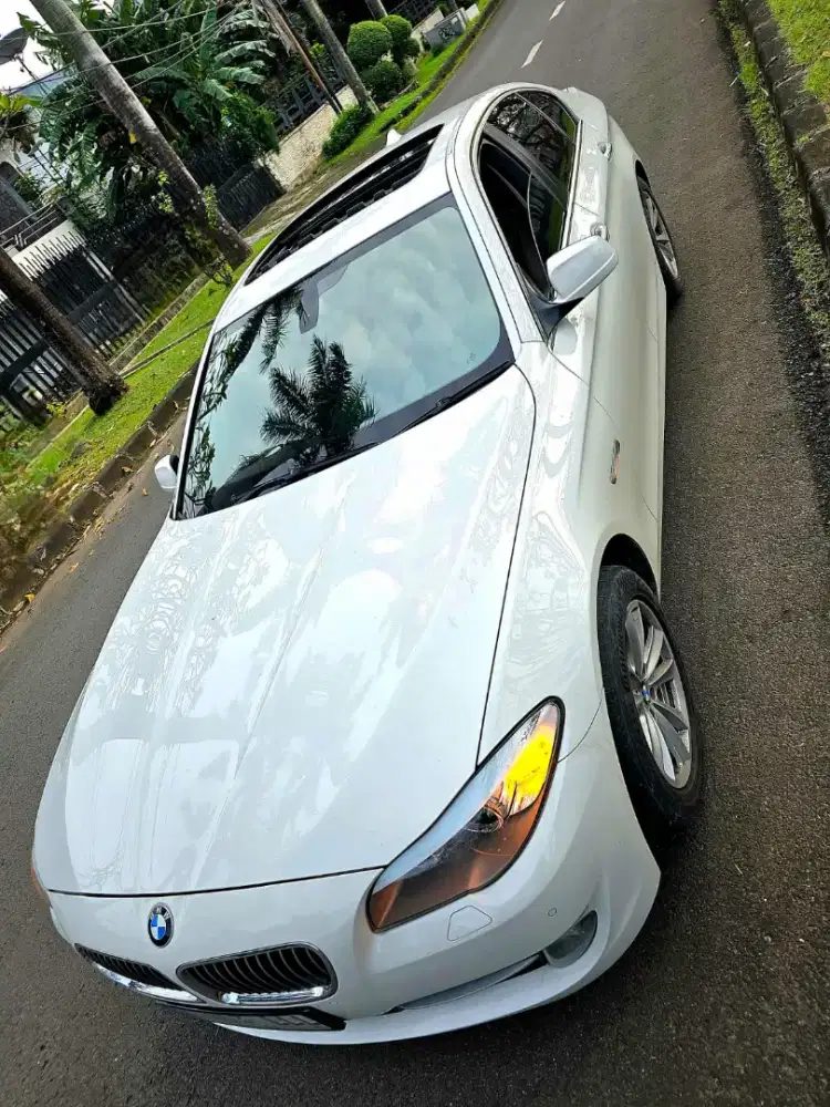 BMW F10 520i Luxury 2012 - KM 80rb Record Astra Pemakai CASH