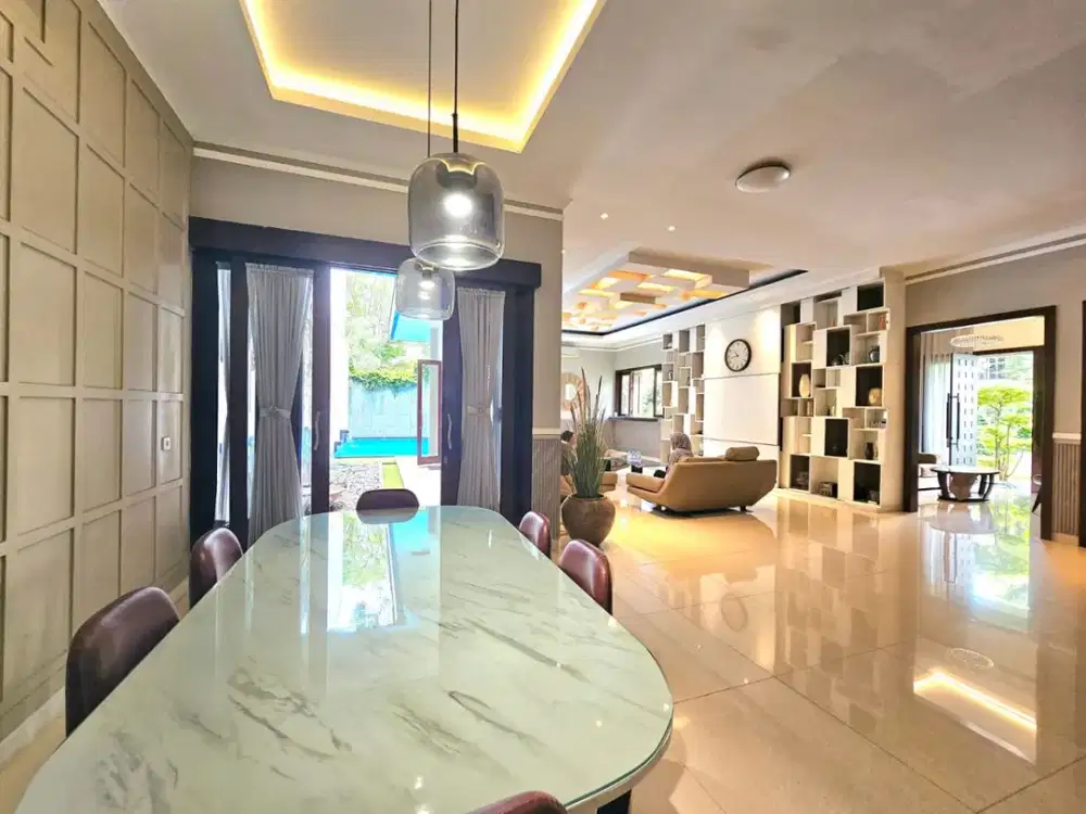 Dijual rumah mewah strategis posisi hoek ada swimming pool di Bintaro Tangsel LR-11288