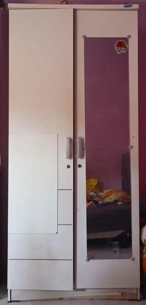 Edisi pindahan kasur nomor 2 dan lemari