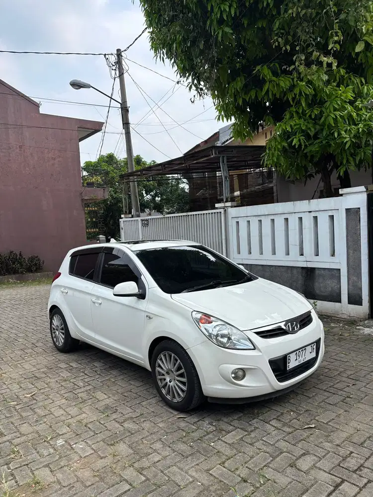 Hyundai i20 2011 Manual SUNROOF