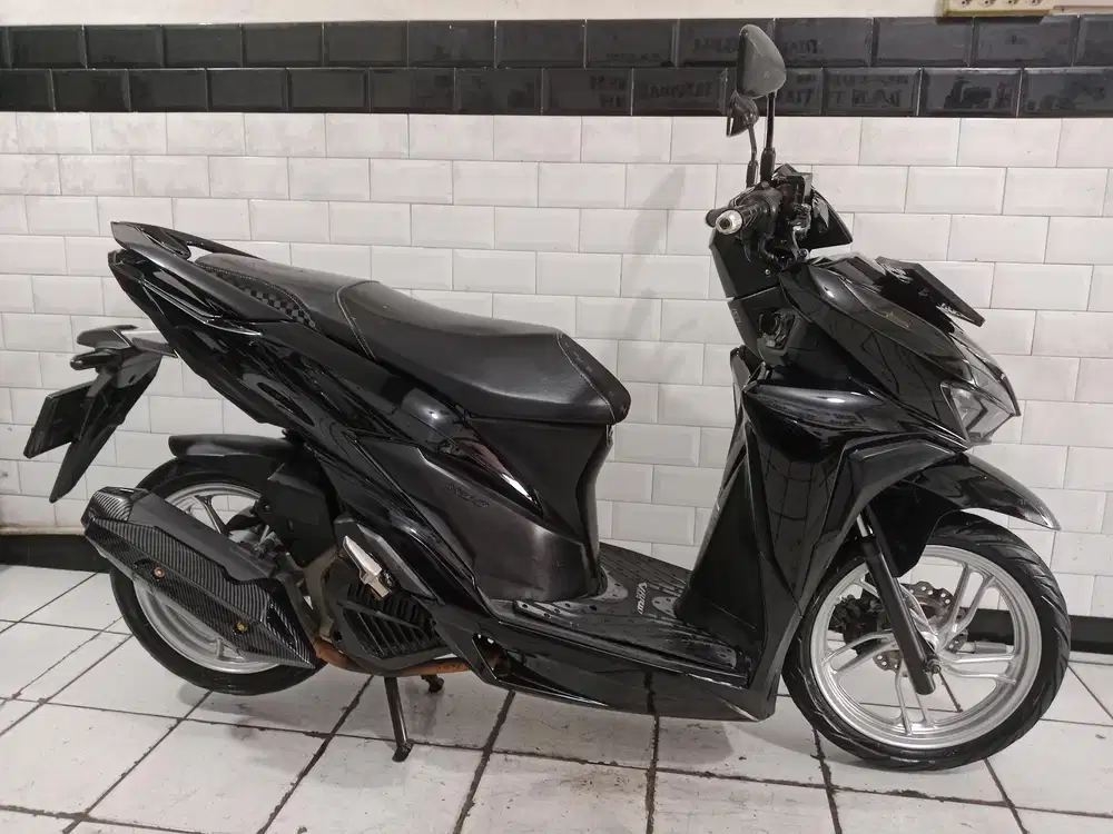 Vario led 150 tahun 2021 keyles bagus
