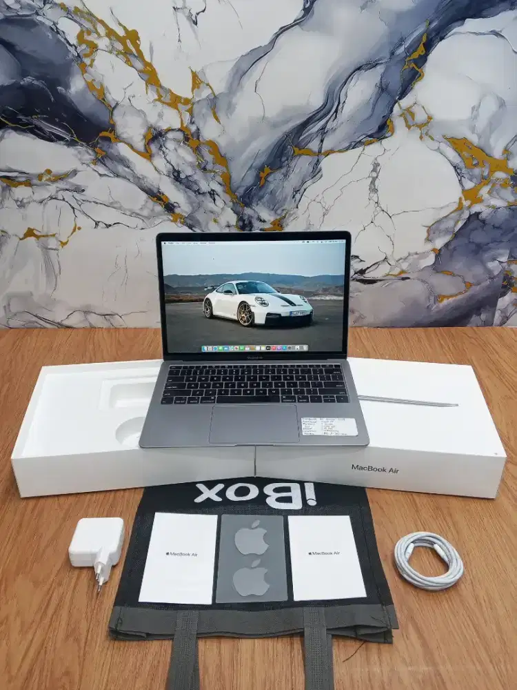 Macbook Air Retina 13 2019 Core i5 / 16 GB / 256 GB