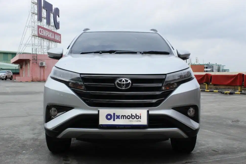 TDP 10JT, Toyota Rush 1.5 G Bensin-AT Silver 2021