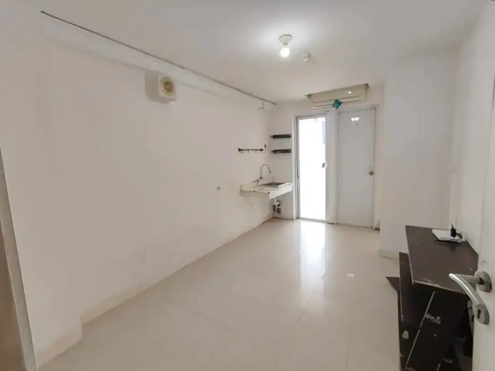 Dijual apt bassura 2 BR Unfurnish sdh SHM