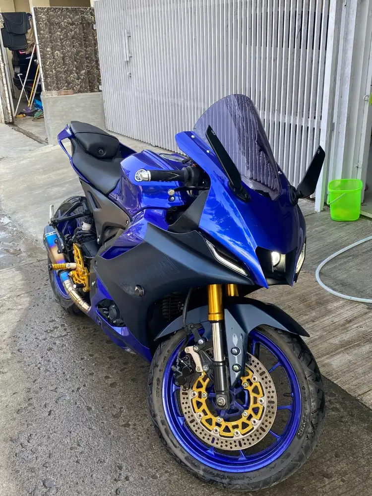 for sale R15 V4 2022