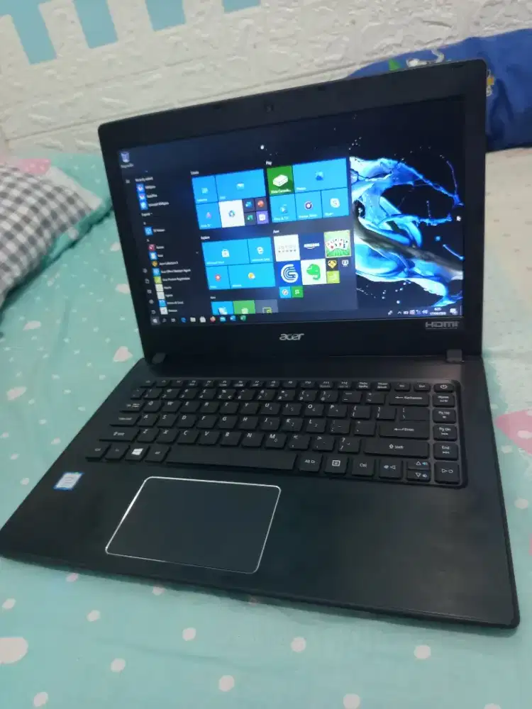 Laptop ACER  CORE I3 . RAM 4 GB/500GB .Normal. Lancar