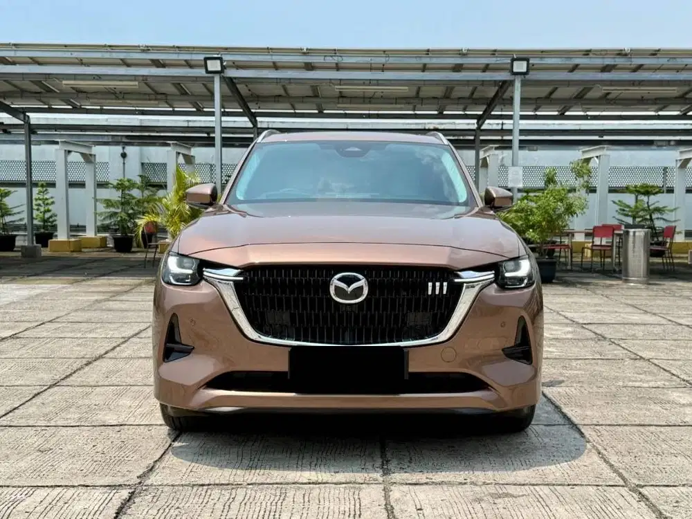 Mazda cx80 phev awd 2025 Low KM 6.xxx