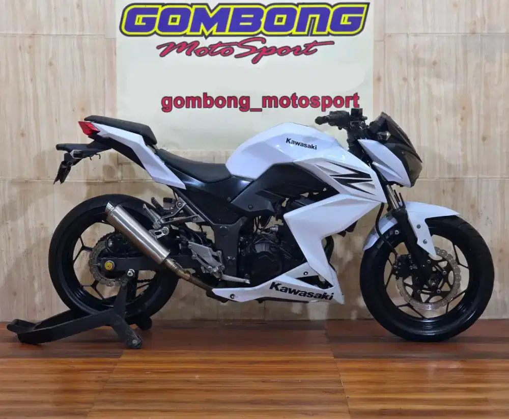 Kawasaki z 250 fi 2015