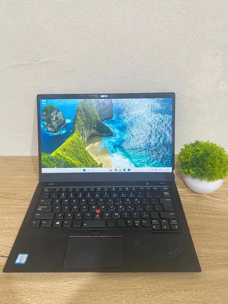 READY STOK *SECOND* HARGA TERJANGKAU !! LENOVO THINKPAD X1 CARBON