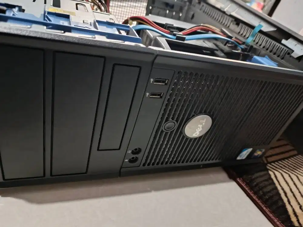 Dijual PC lama tidak dipakai