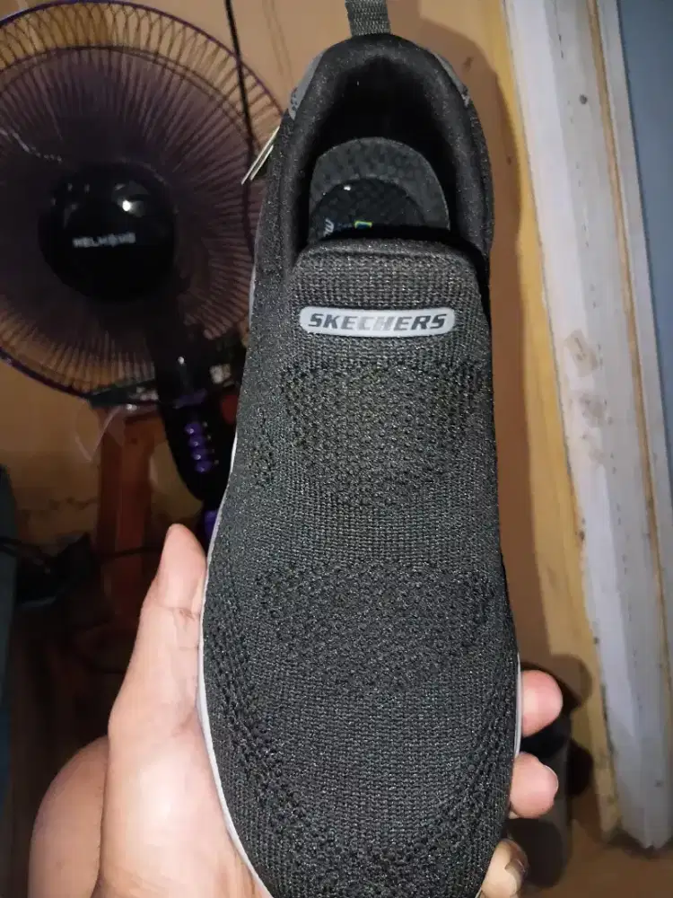Skechers original masih baru size 42 inshole 27