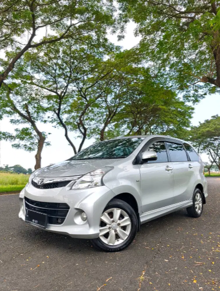 Avanza Veloz 1.5 AT Matic 2012 Pajak Gress No PR