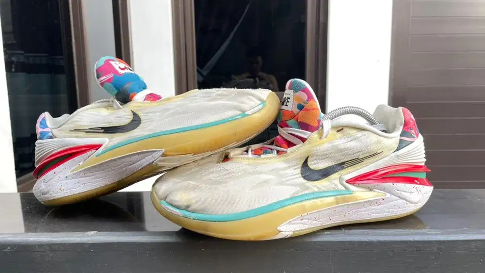 GT CUT 2 sz 44 preloved