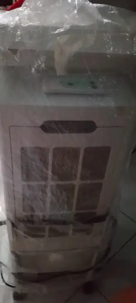 Di Jual Cooler Merk Midea