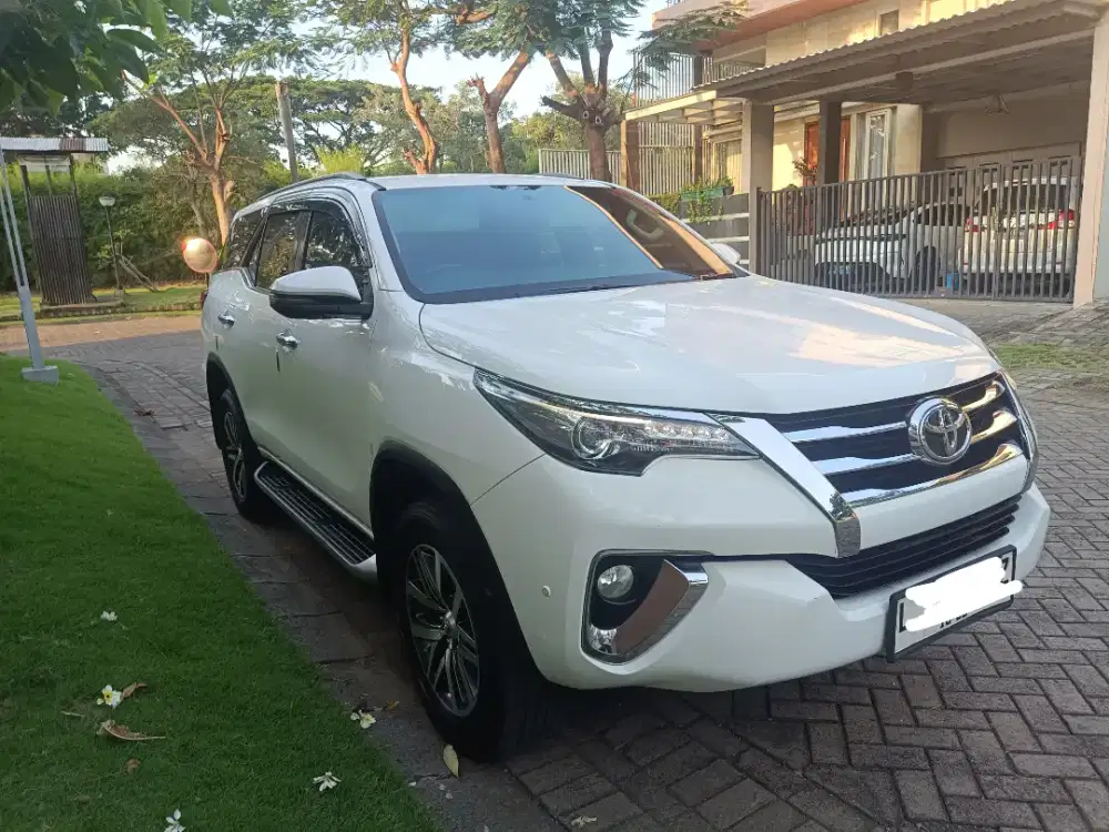 Fortuner VRZ 2020 Putih L Surabaya Tgn1 Bagus Original Siap Pakai Ori