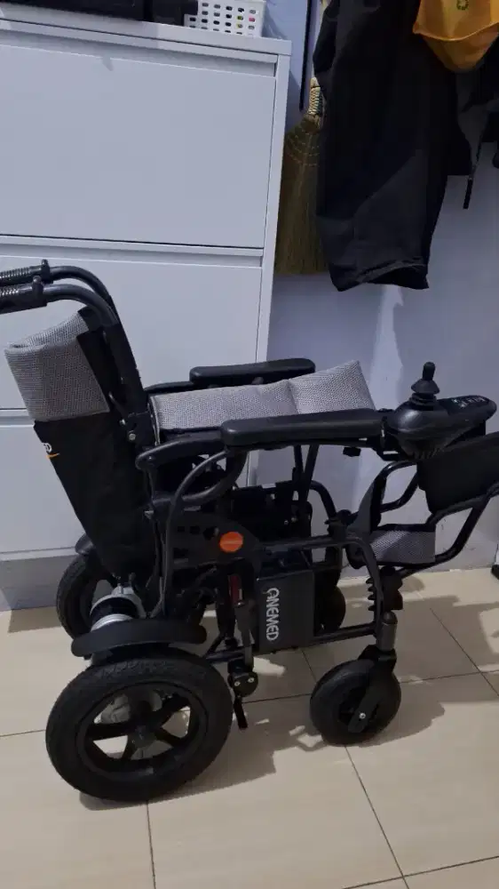 Dijual kursi roda elektrik ONEMED AN45